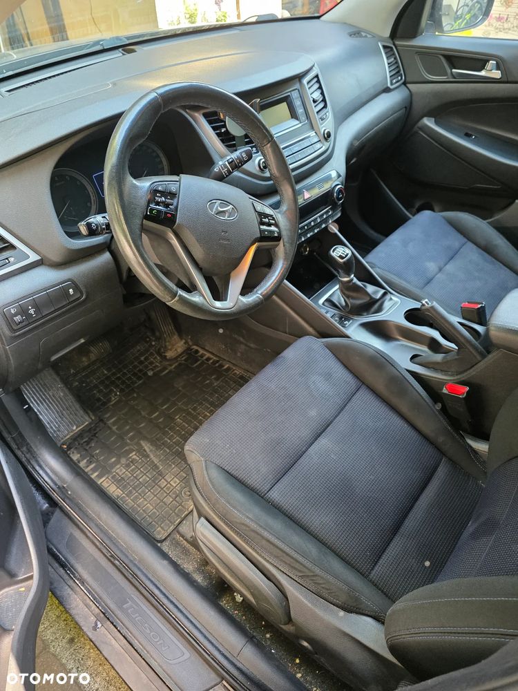 Hyundai Tucson 1.6 GDi Comfort 2WD - 10