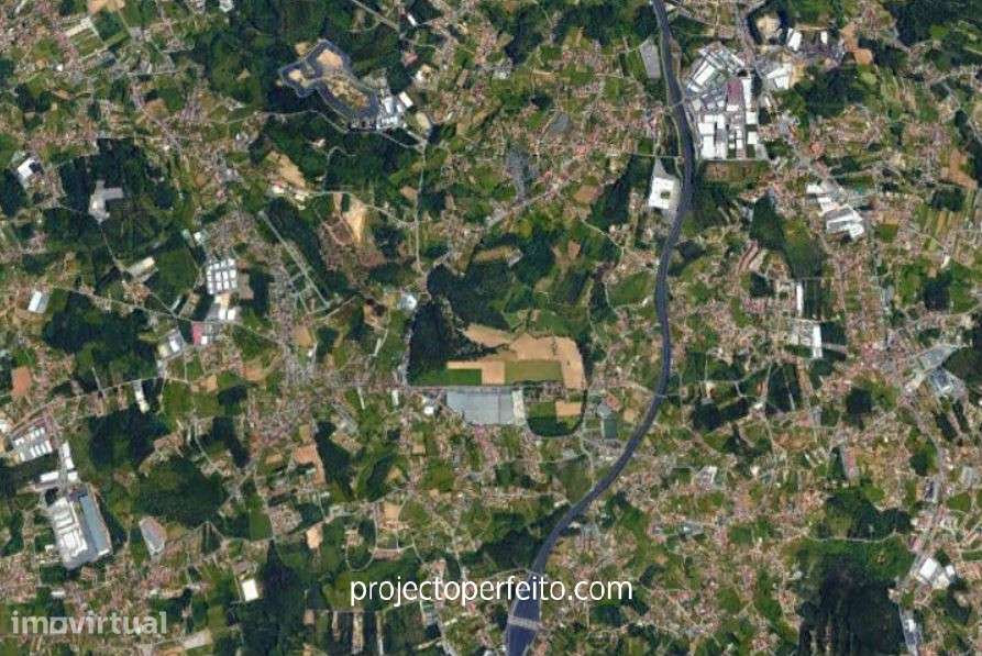 Terreno Para Construção  Venda em Grijó e Sermonde,Vila Nova de Gaia - Grande imagem: 3/4