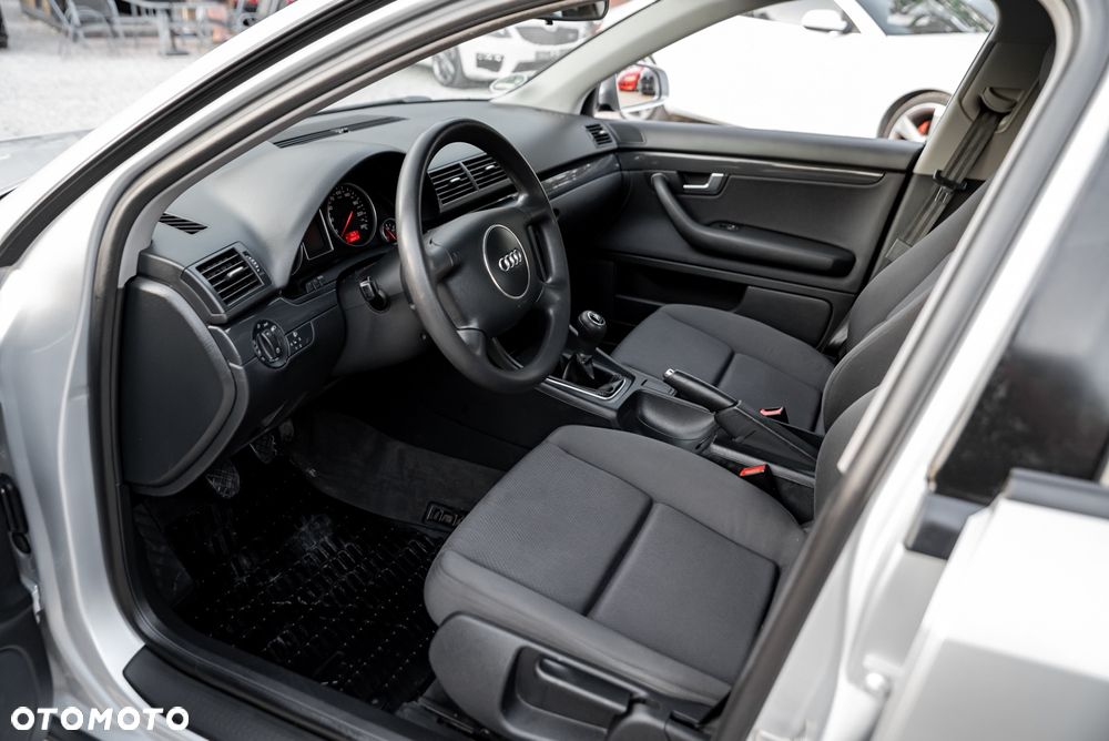 Audi A4 Limousine 1.8 T - 16