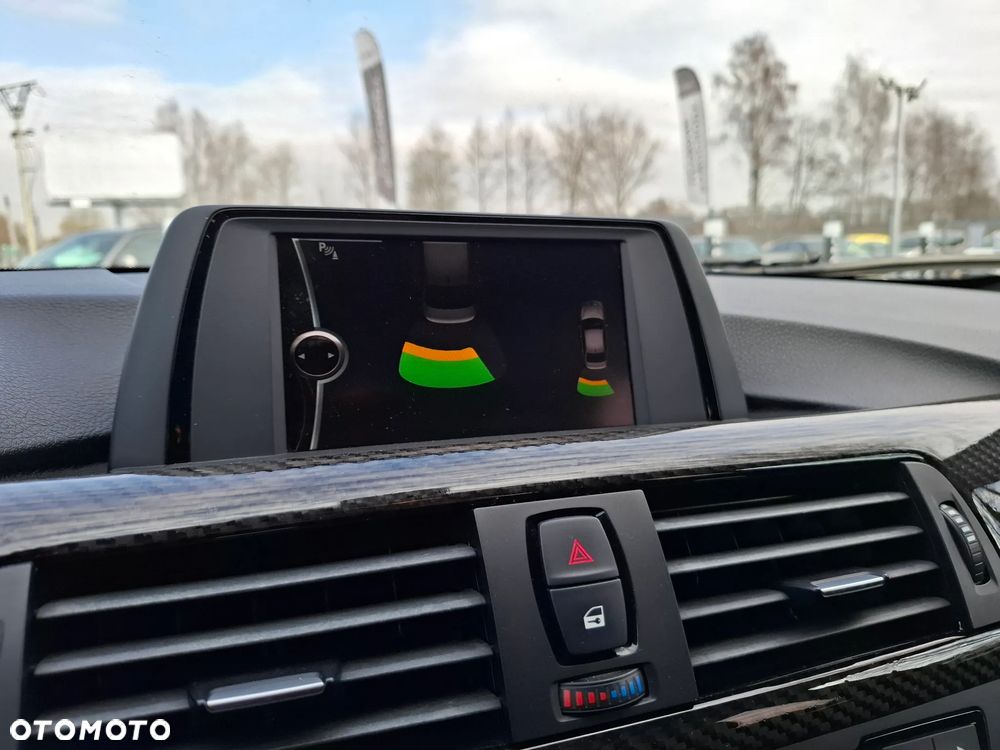 BMW Seria 3 - 18