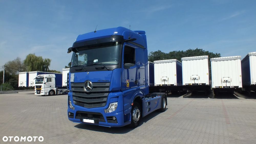 Mercedes-Benz ACTROS - 2