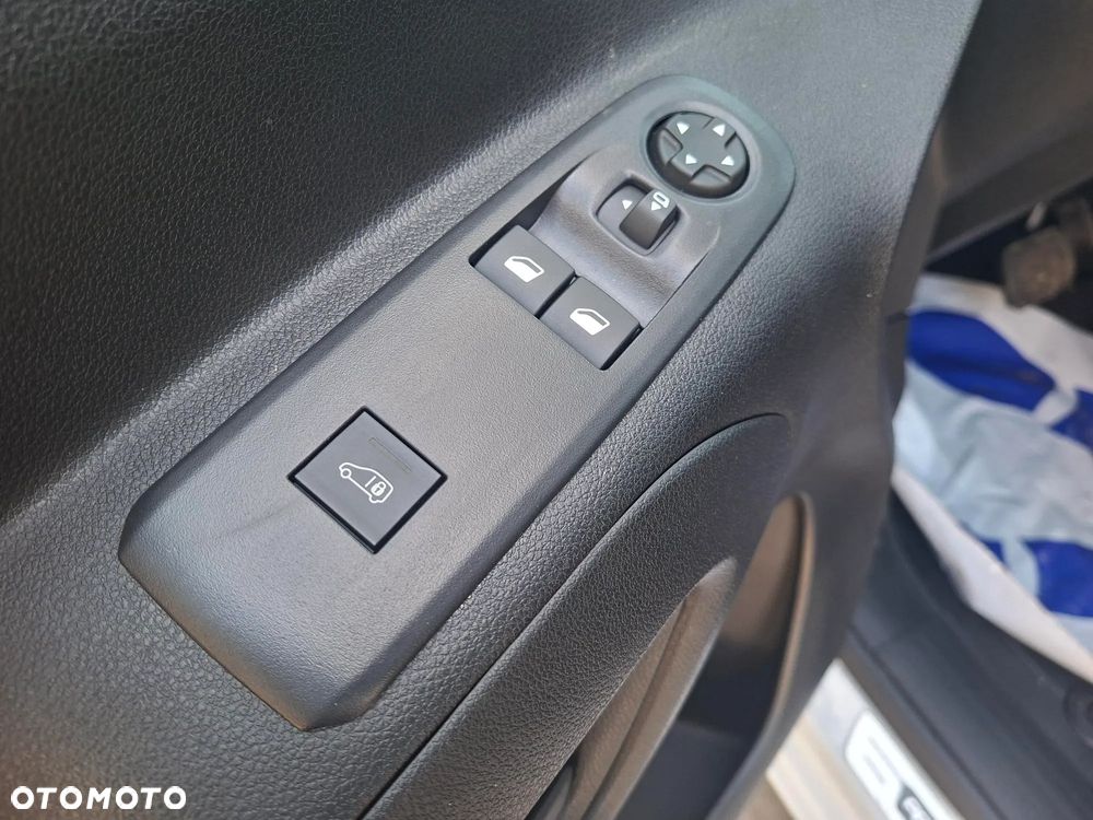 Toyota Proace City Standard 1.5 D-4D 130KM 8A/T Active - izoterma - 13