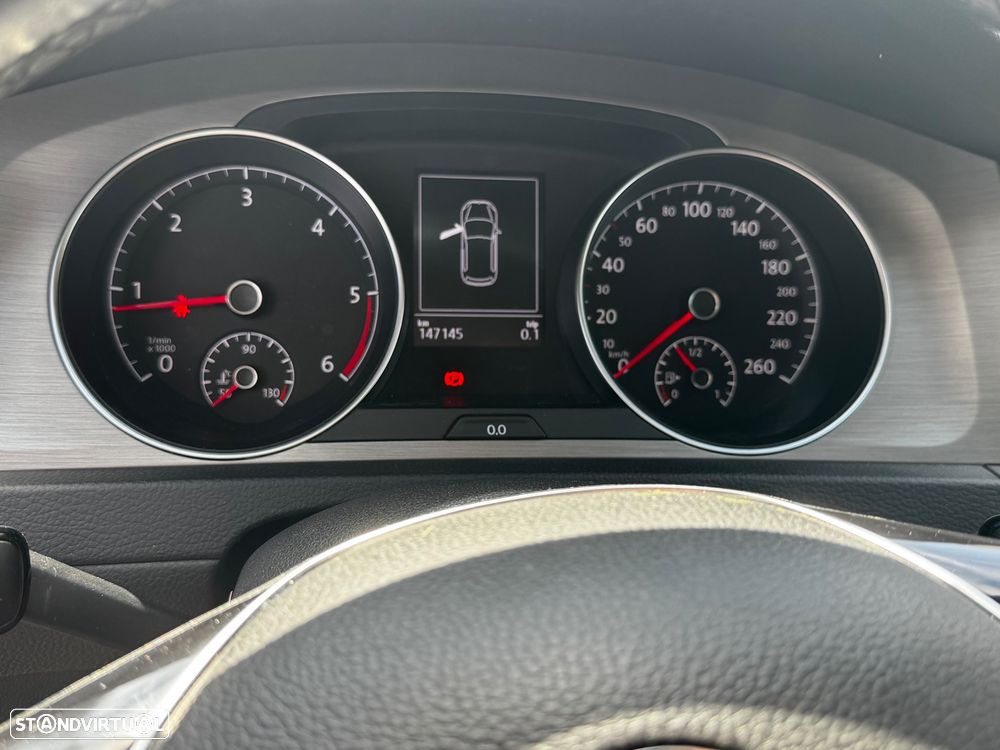 VW Golf 1.6 TDi BlueMotion Confortline - 10