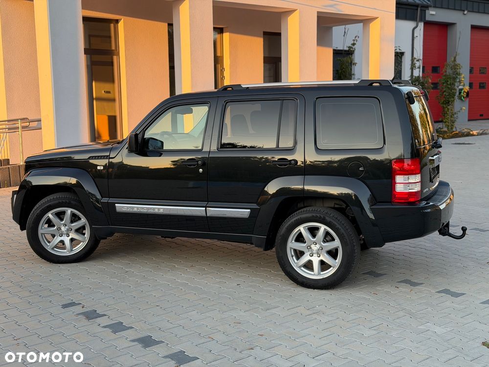 Jeep Cherokee - 12