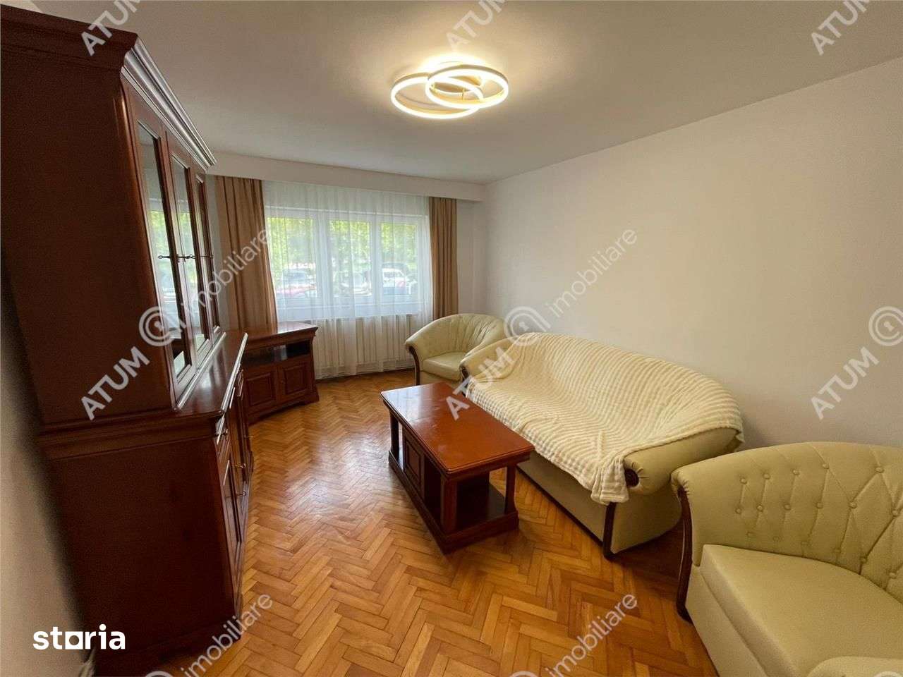 Apartament 3 camere decomandate in zona Vasile Aaron din Sibiu — fotografia 1
