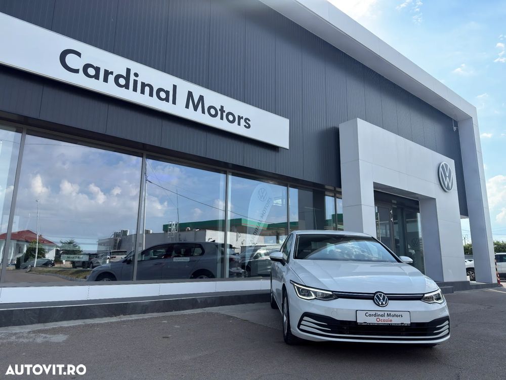 Volkswagen Golf 1.5 eTSI DSG MHEV Life - 1