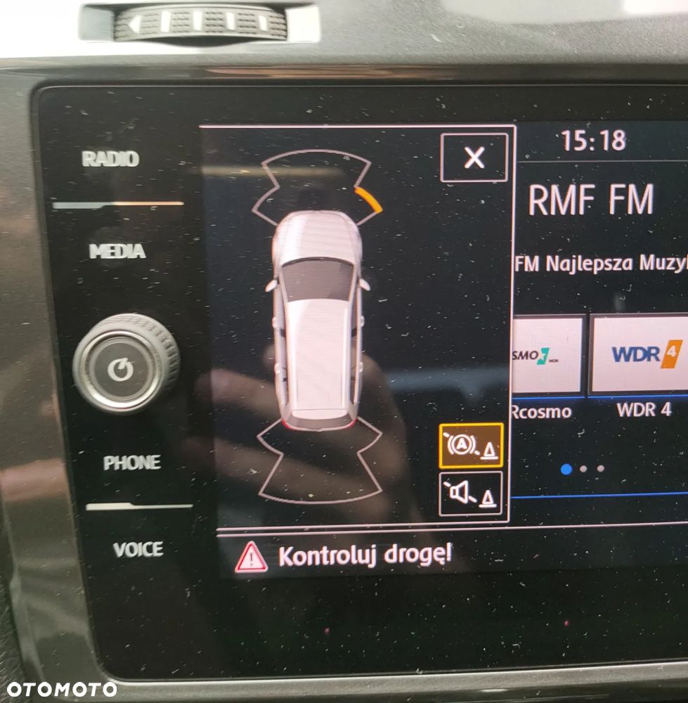 Volkswagen Golf 2.0 TDI (BlueMotion Technology) DSG Comfortline - 30