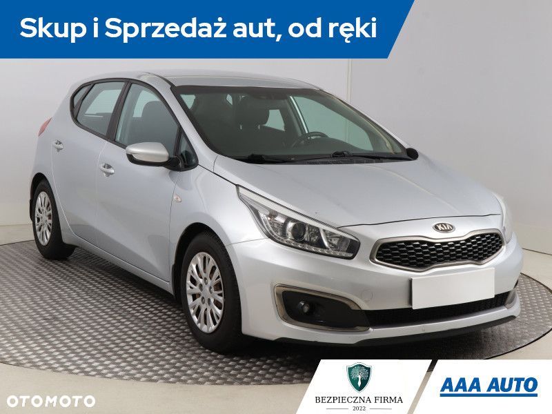 Kia Ceed - 3