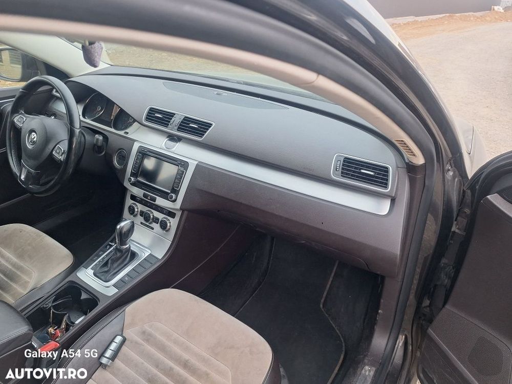 Dezmembrez VW Passat B7 1.8 tfsi CDAA cod culoare LB8R - 6