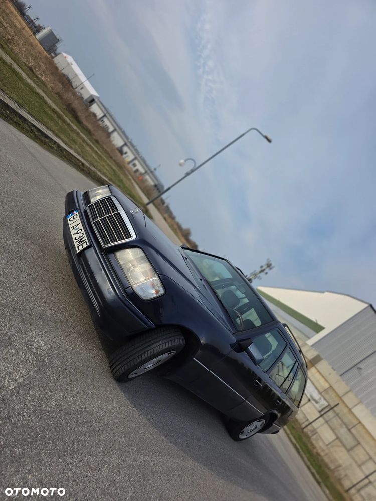 Mercedes-Benz W124 (1984-1993) - 26