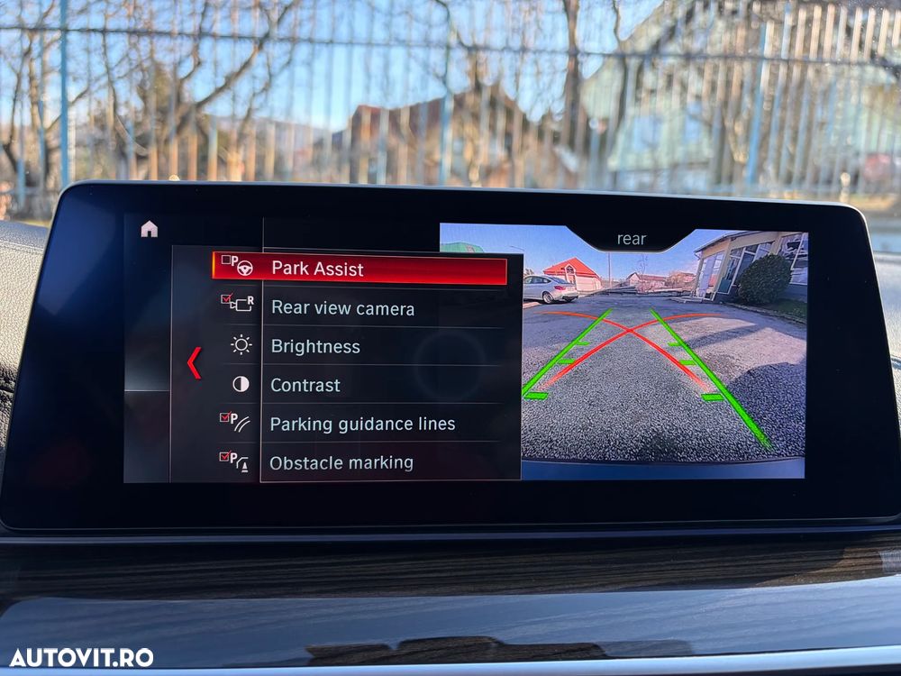 BMW Seria 5 520d xDrive Touring Aut. Luxury Line - 17