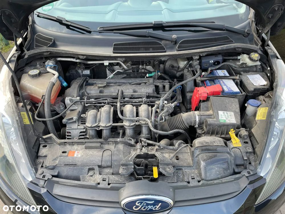 Ford Fiesta 1.4 Titanium - 13