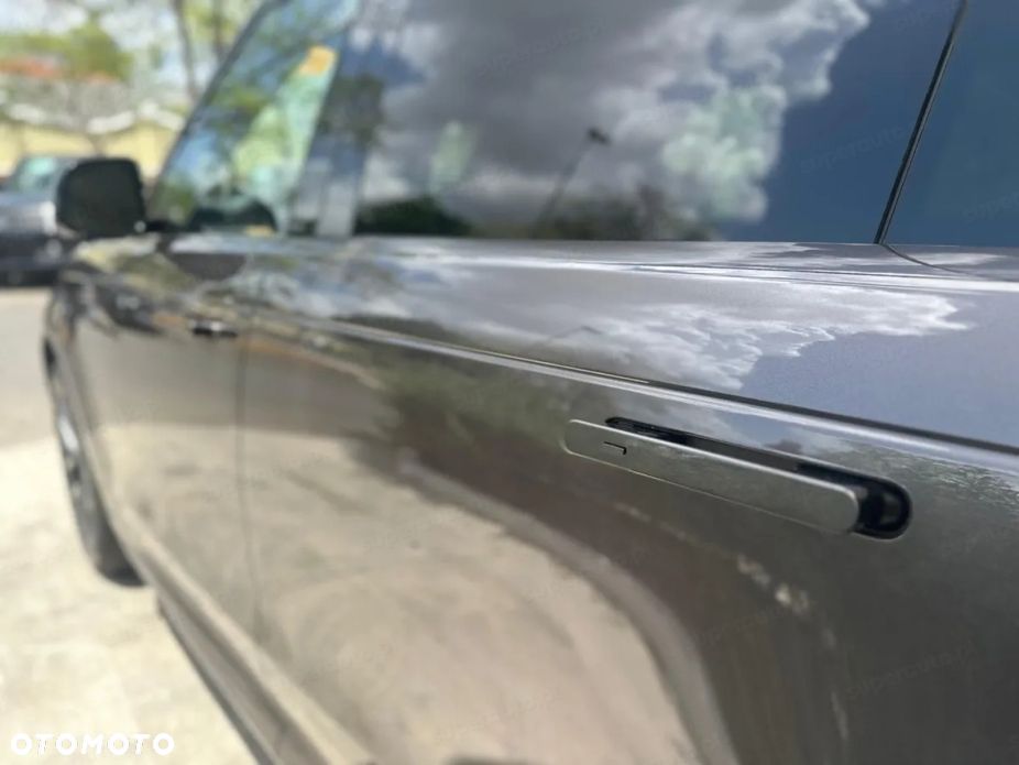 Land Rover Range Rover Sport - 12