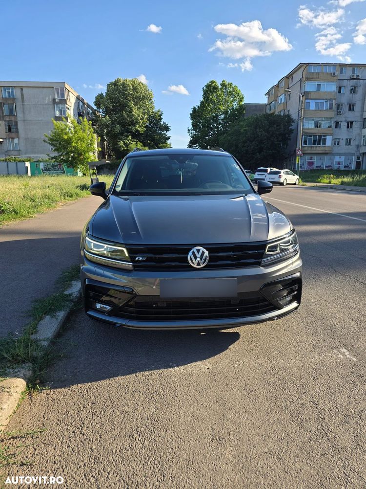 Volkswagen Tiguan - 2