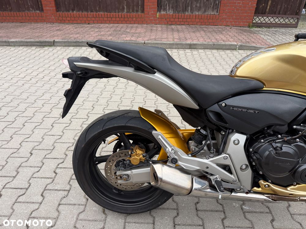 Honda Hornet - 9