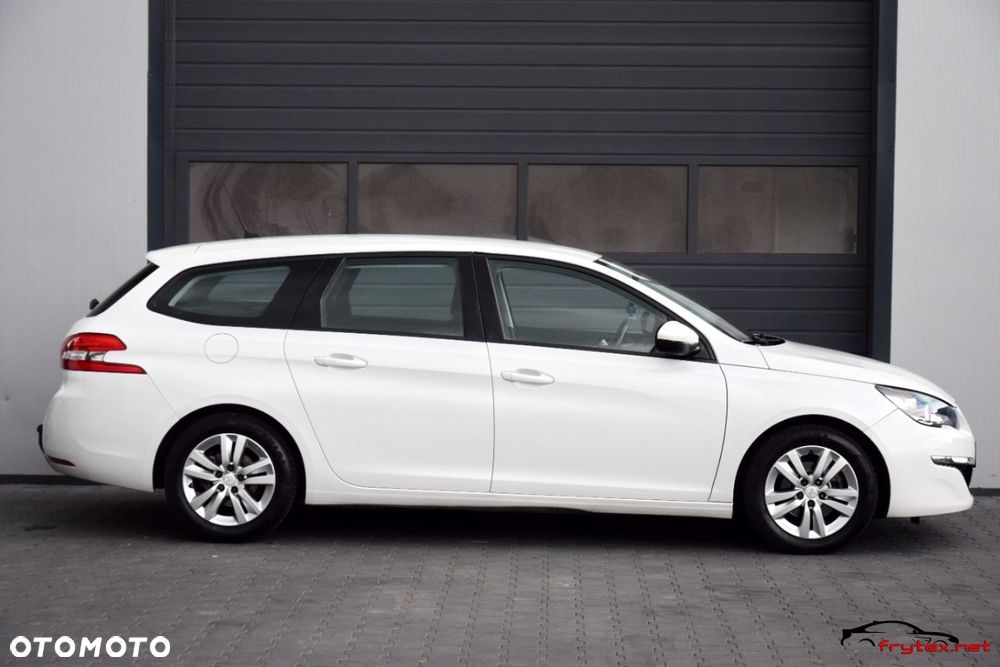 Peugeot 308 - 4