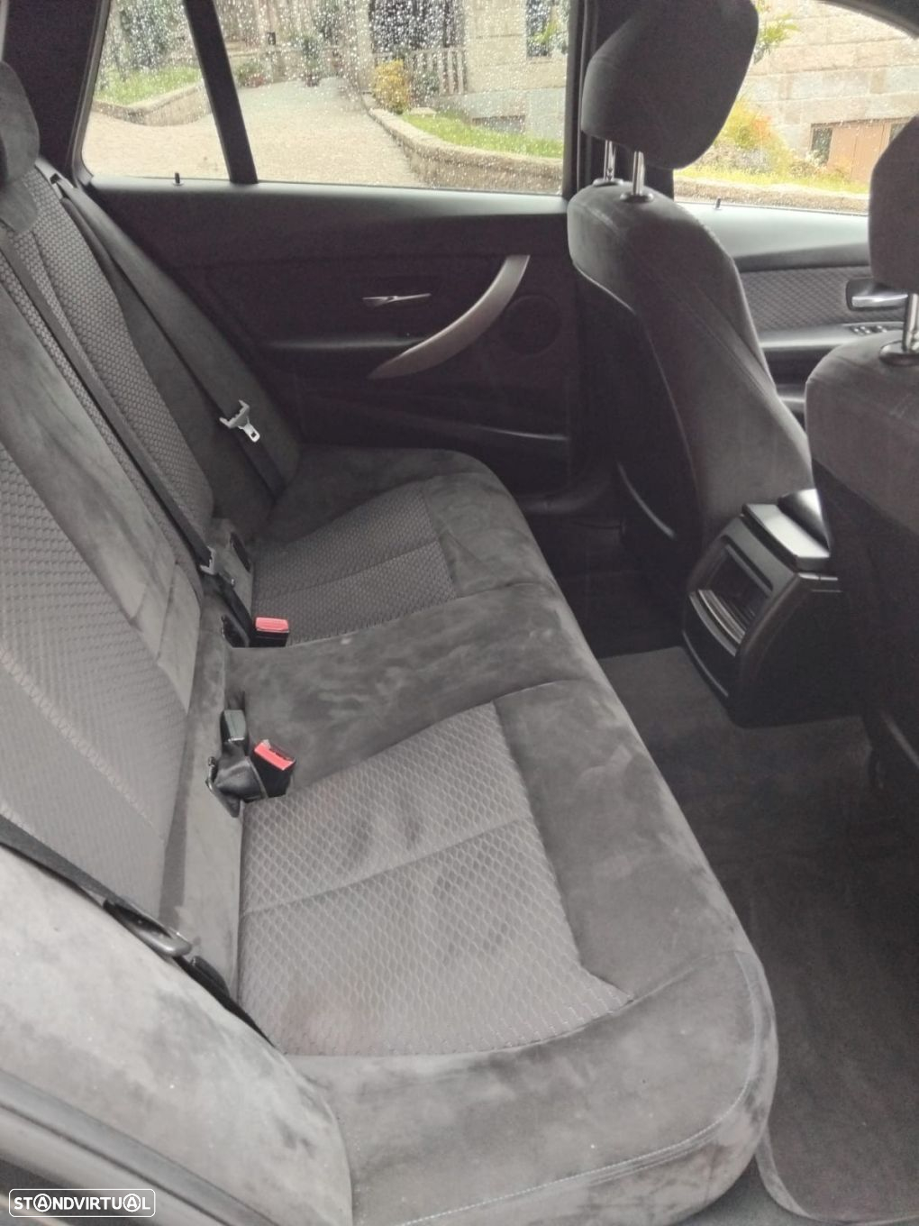 BMW 318 d Touring Auto Pack M - 9