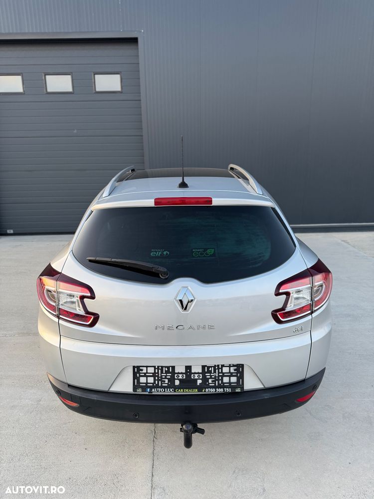 Renault Megane ENERGY dCi 110 Start & Stop Bose Edition - 9