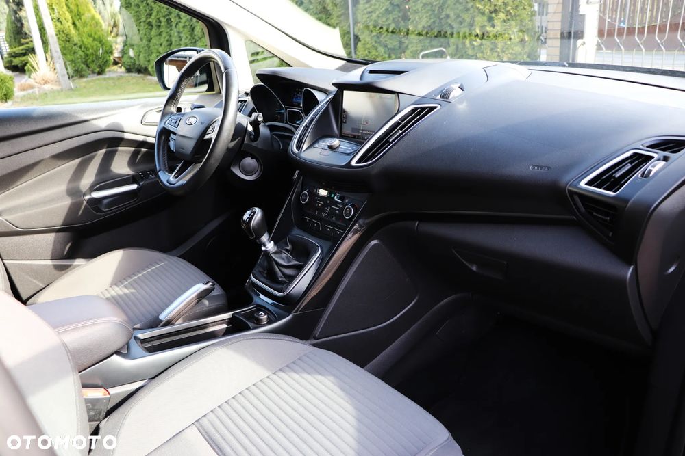 Ford C-MAX 1.5 TDCi Start-Stop-System Titanium - 24