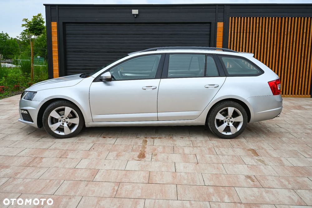 Skoda Octavia 2.0 TDI DSG Style - 3