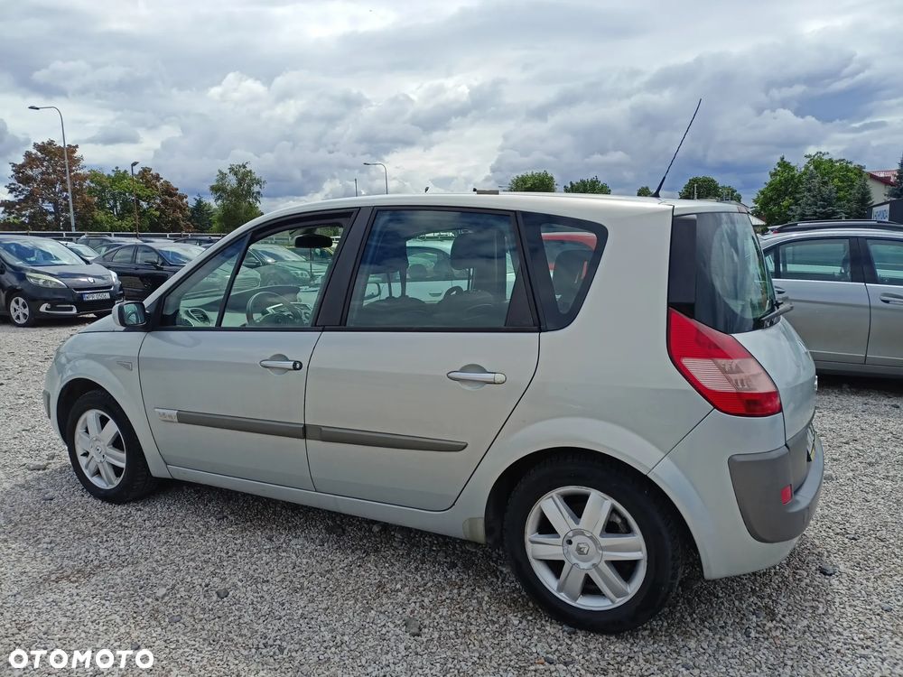 Renault Scenic - 3
