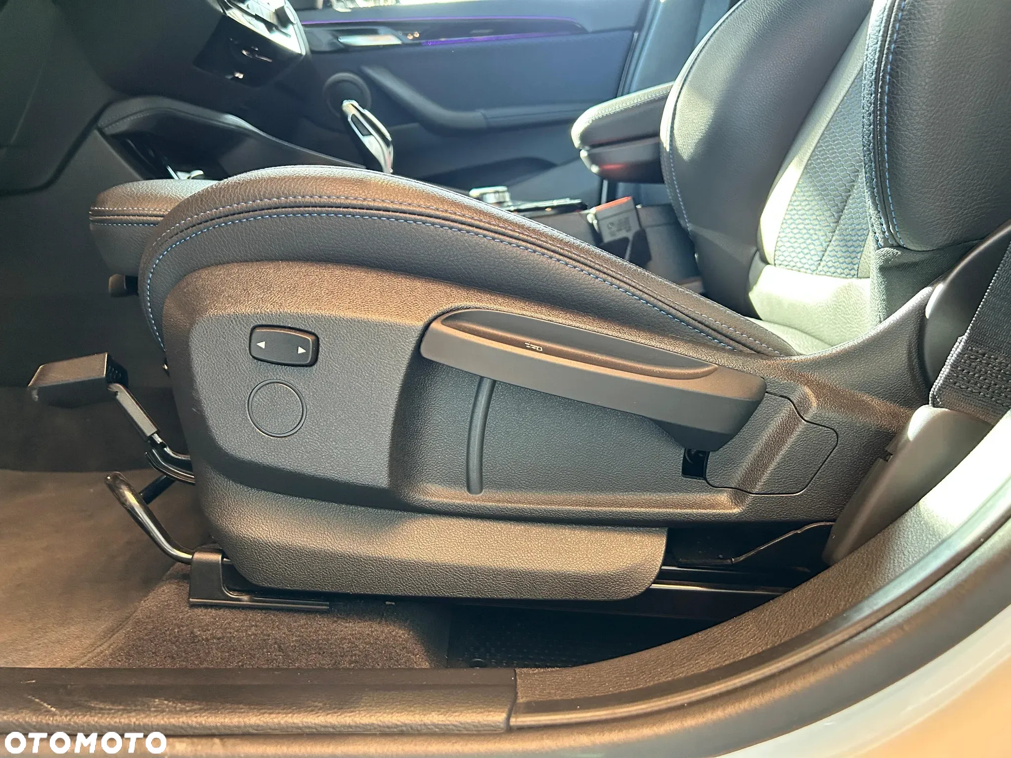 BMW X2 xDrive20d - 11