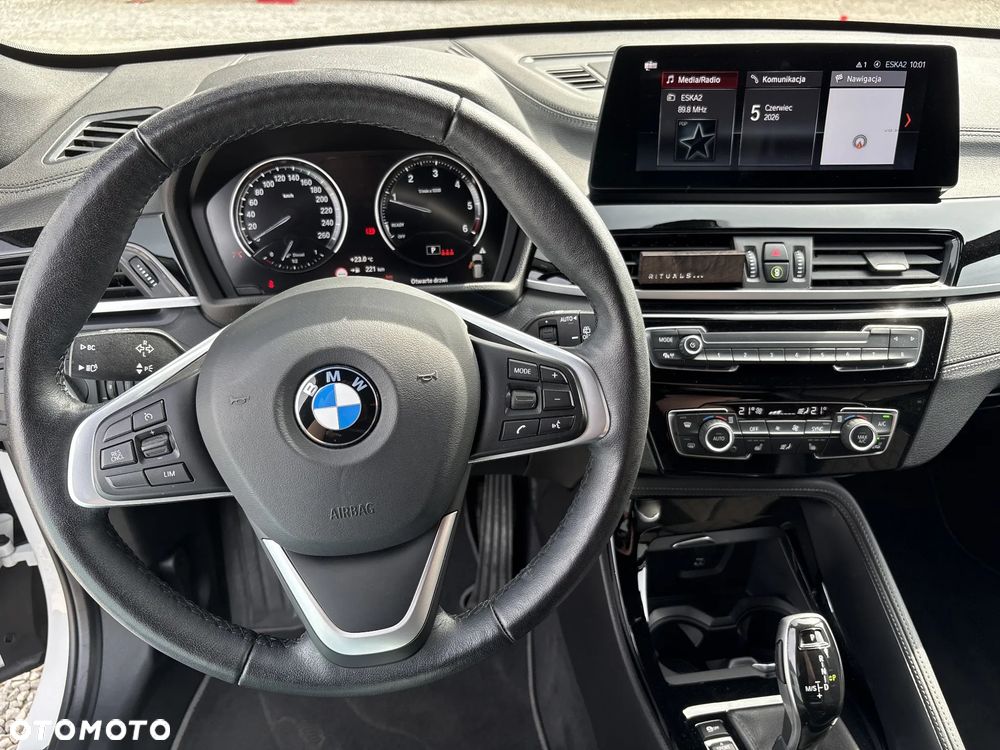 BMW X1 sDrive18d xLine - 13