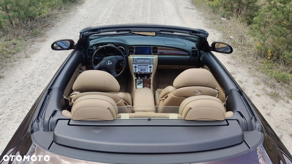 Lexus SC 430 - 8