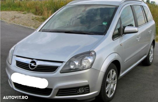 Dezmembrez Opel Zafira B 1.9 CDTI din 2007 volan pe stanga - 1