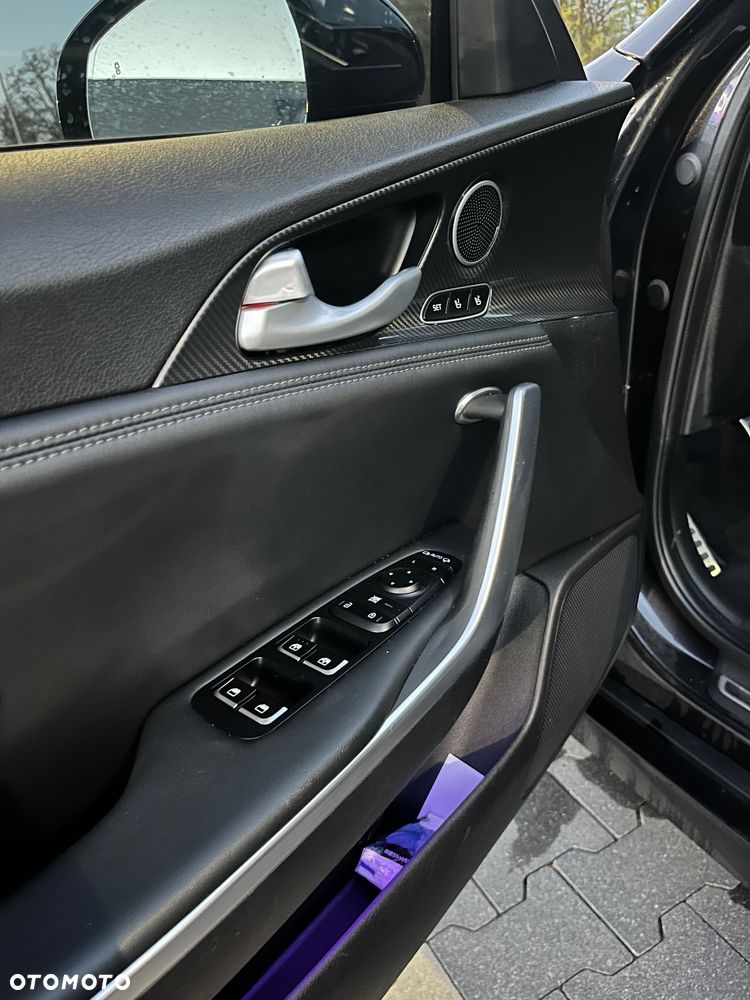 Kia Stinger 3.3 T-GDI V6 GT AWD - 15