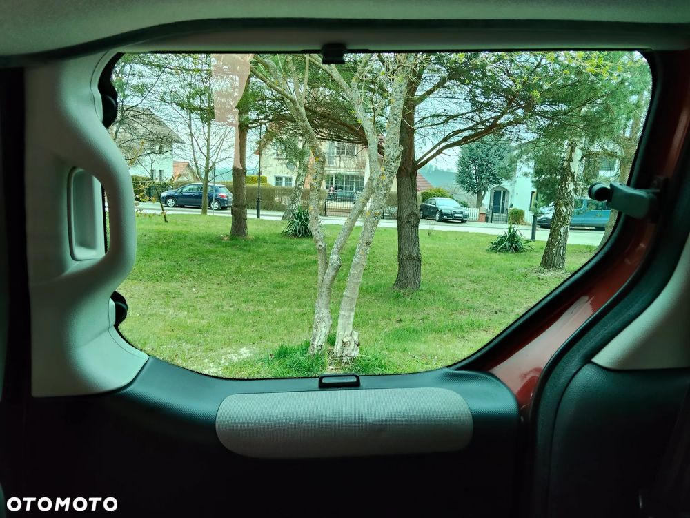 Peugeot Partner - 17