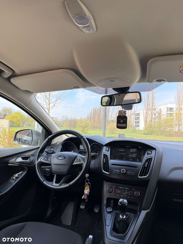 Ford Focus 1.0 EcoBoost Trend Edition Business - 9