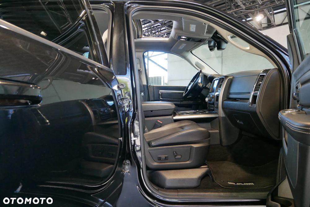 Dodge RAM 5.7 4x4 - 9