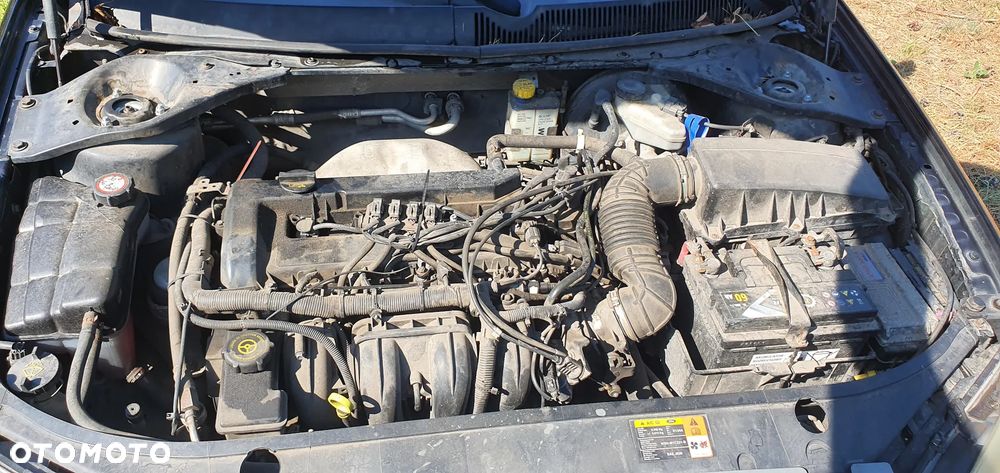 Ford Mondeo 1.8 X - 16