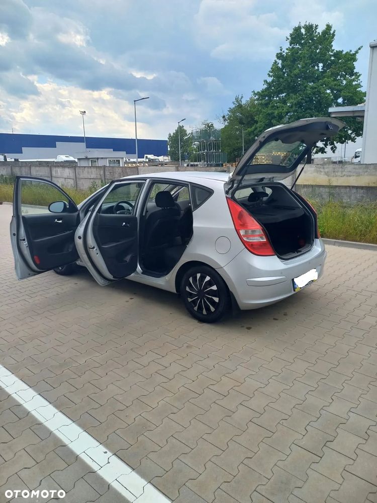 Hyundai i30 - 19