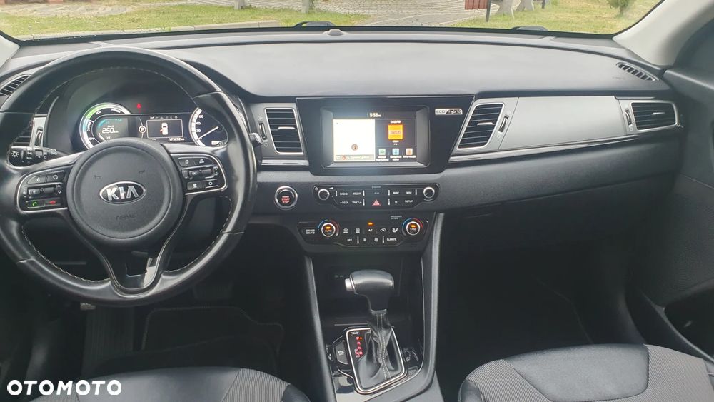 Kia Niro 1.6 GDI Hybrid L - 9