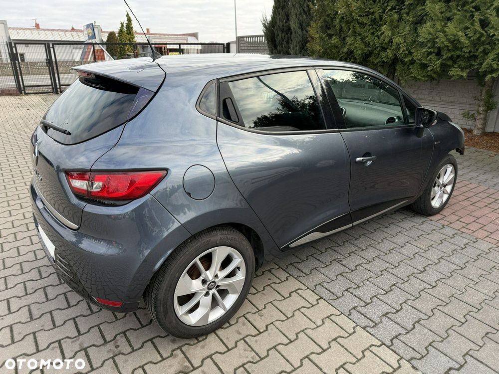 Renault Clio - 3