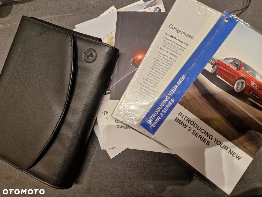 BMW Seria 3 328i Luxury Line - 36