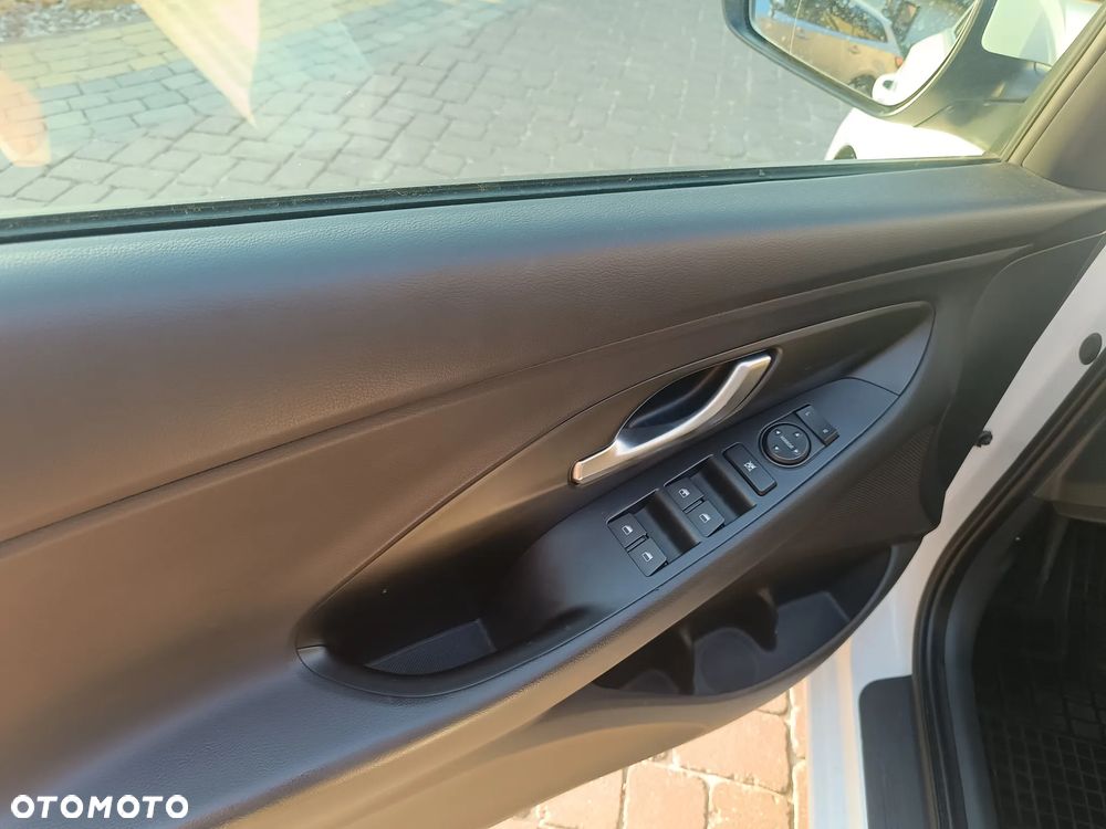 Hyundai i30 1.0 T-GDI Modern - 11