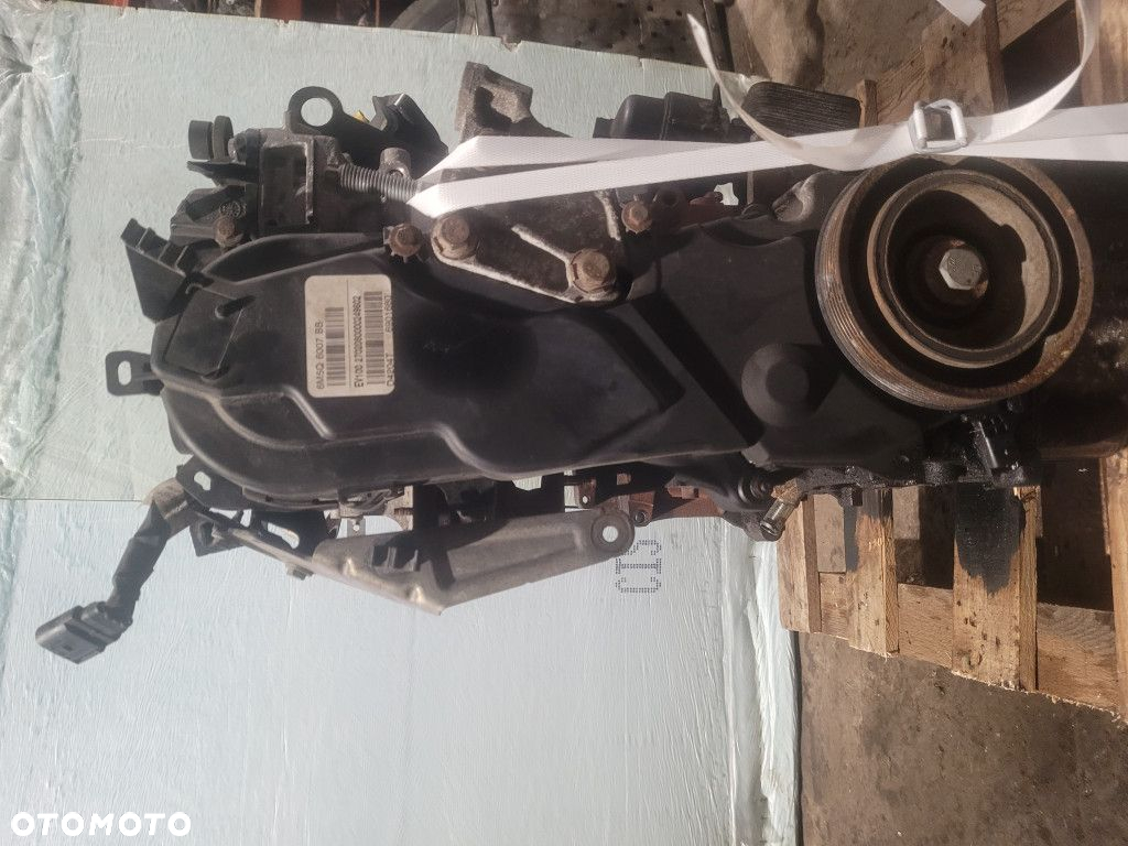 SILNIK DIESLA 2.0 TDCI D4204T FORD S-MAX - 2