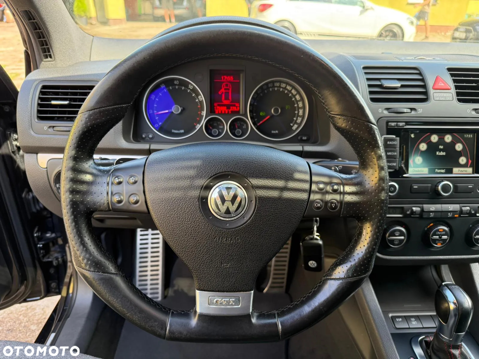 Volkswagen Golf 2.0 GTI DSG - 12