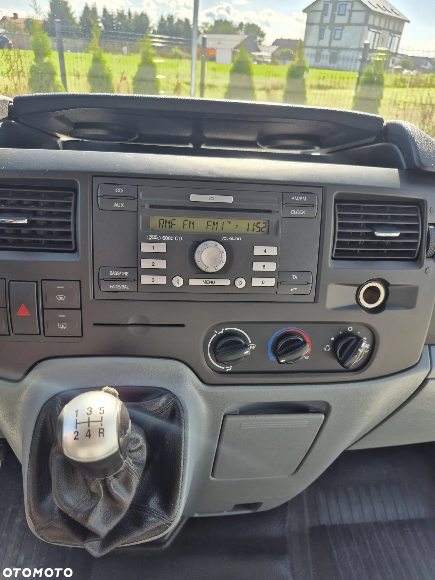 Ford Transit - 32