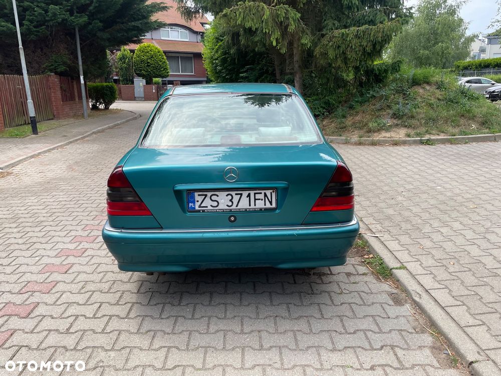 Mercedes-Benz Klasa C - 8