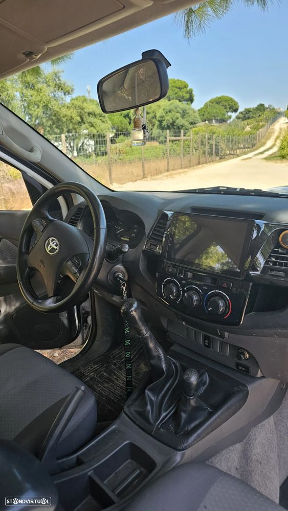 Toyota Hilux 2.5 D-4D 4WD CD CM AC - 22
