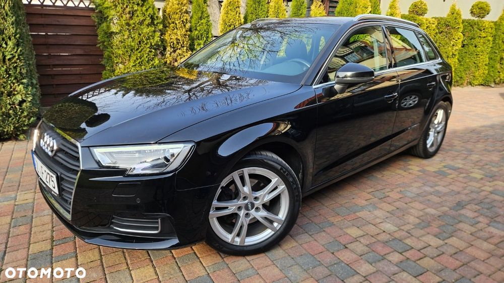 Audi A3 Sportback 1.4 TFSI CoD ultra Attraction - 5