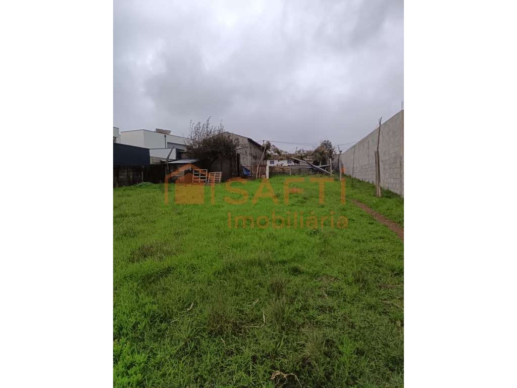 Terreno Urbano em Albergaria-A-Velha Lote 1 - Grande imagem: 3/4