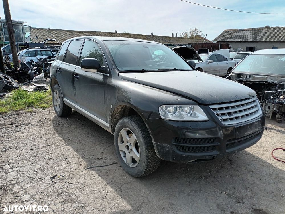 Dezmembrari  VW TOUAREG (7L)  2002  > 2010 2.5 R5 TDI Motorina - 2