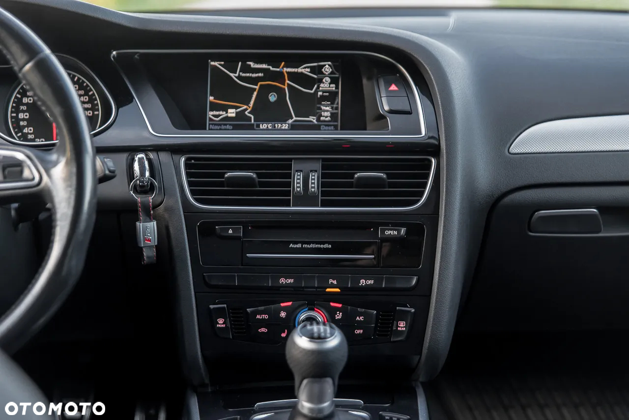 Audi A4 Avant 2.0 TDI Quattro - 17