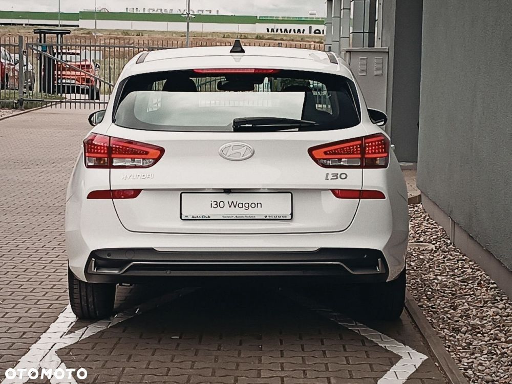Hyundai i30 1.0 T-GDI Modern - 10