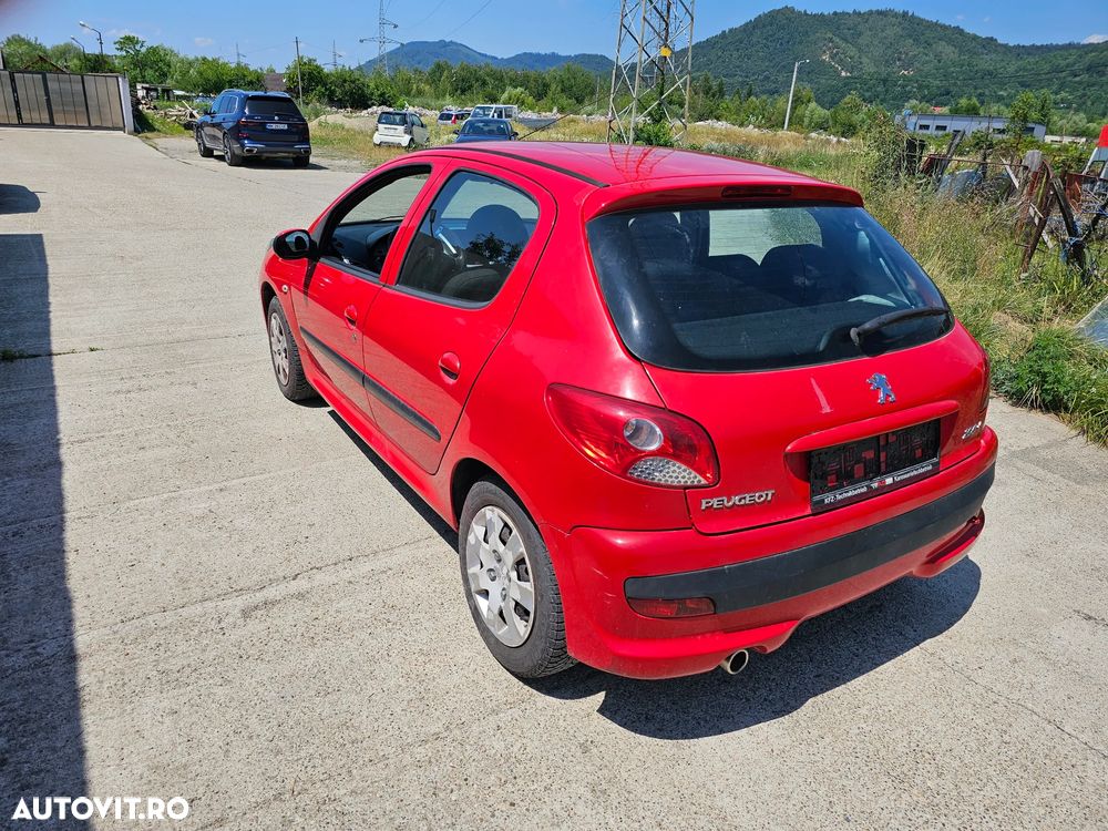 Peugeot 206+ - 5
